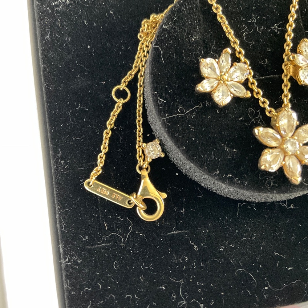 New Pandora gold set - Picture 5 of 8